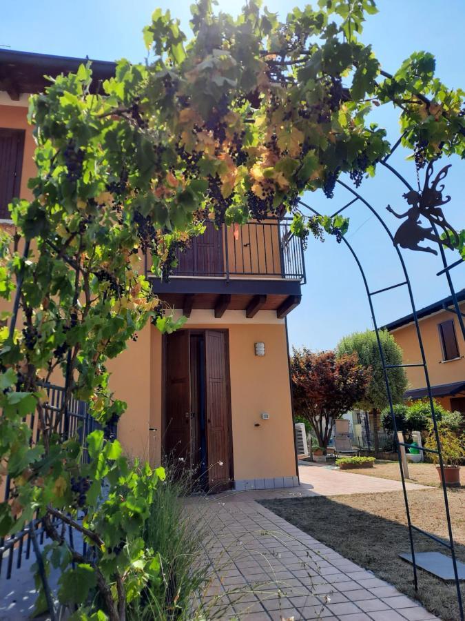 Acero Rosso B&B In Franciacorta エルブスコ エクステリア 写真